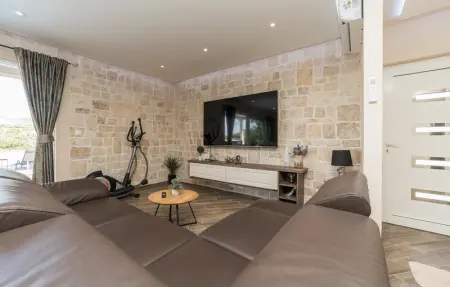 Location Maison 8 personnes à Bibinje - Photo 3