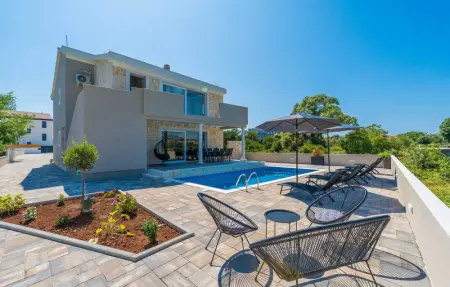 Location Maison 8 personnes à Bibinje - Photo 9