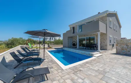 Location Maison 8 personnes à Bibinje - Photo 10