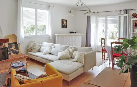 Location Maison 6 personnes à Belcodène - Photo 3