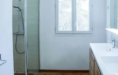 Location Maison 6 personnes à Belcodène - Photo 17