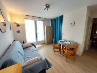 Appartement à Saint Palais sur Mer, Charmant T2 au cœur de Saint-Palais-sur-Mer, à deux pas du marché et de la plage - L955999