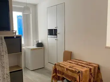 Apartamento en Amélie les Bains Palalda,Studio Confortable avec Cuisine Équipée - Proche Centre Ville et Cures, Amélie-les-Bains FR-1-703-163 N°956006