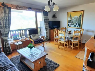 Appartement à Crest Voland, Appartement cosy pour 6 pers. avec mezzanine à Crest-Voland, proche pistes et commerces - L956538