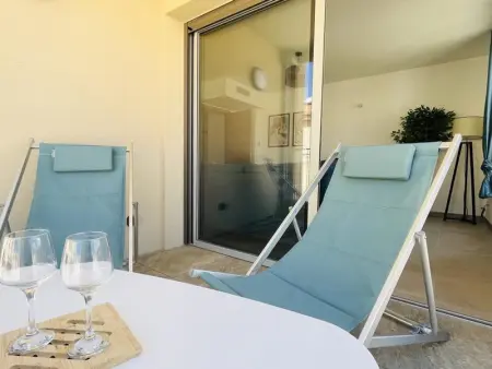 Appartement Moderne à Calvi, 2 Chambres, Parking Privé, Proche Plage et Commerces - Photo 11