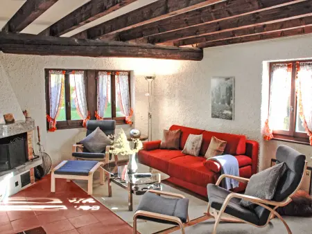 Marianne Plus, Maison 5 personnes à Aquila - Photo 1
