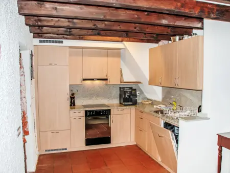 Marianne Plus, Maison 5 personnes à Aquila - Photo 3