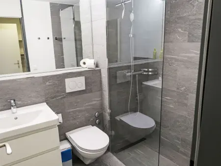 Apt B 022, Appartement 6 personnes à Disentis - Photo 12