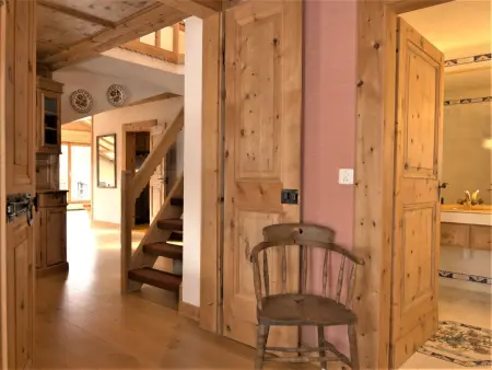 Chesa Misaun, Appartement 5 personnes à Pontresina - Photo 15