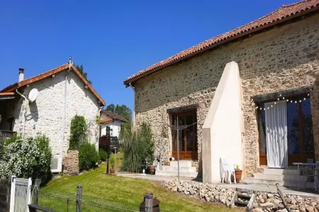 16 Chez Rambaud, Gite 5 personnes à Les Salles Lavauguyon - Photo 4