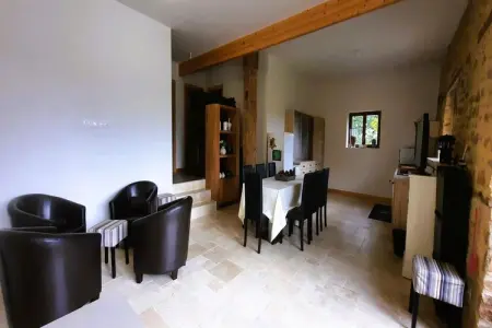 16 Chez Rambaud, Gite 5 personnes à Les Salles Lavauguyon - Photo 5