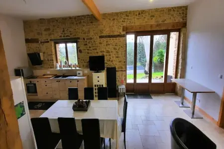 16 Chez Rambaud, Gite 5 personnes à Les Salles Lavauguyon - Photo 9