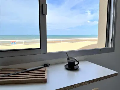 Appartement à Port la Nouvelle, Appartement 2 pièces avec terrasse et vue mer à 50m de la plage - L957977