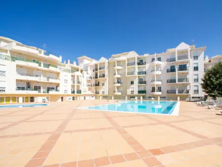 Sunny Beach Retreat, Appartement 4 personnes à Armação de Pêra - Photo 1