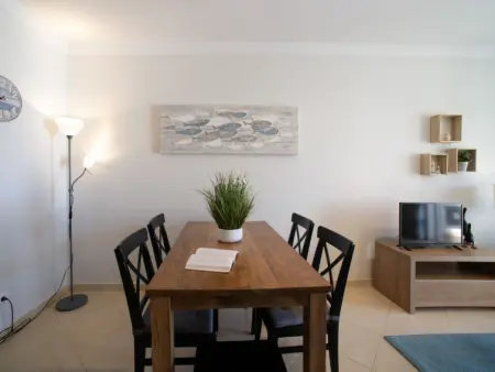 Sunny Beach Retreat, Appartement 4 personnes à Armação de Pêra - Photo 7