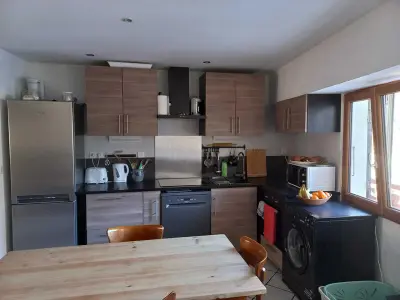 Appartement à Brides les Bains, Appartement Rénové 5 Pers avec WIFI et Animaux Acceptés - L958251