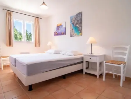 Petit Paradis Villa 44, Maison 8 personnes à Nans les Pins - Photo 22