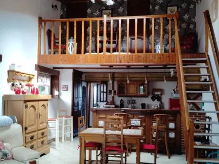 Gîte chaleureux en plein cœur de la nature avec terrasse, animaux acceptés, proche Val Joly - Photo 2