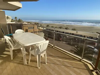 Appartement à Canet Plage, Appartement avec terrasse face à la mer, parking sécurisé, 2 pièces à Canet-Plage - L958987