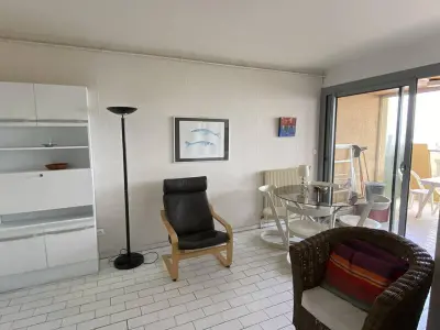 Appartement à Canet Plage, Deux-pièces avec loggia, 1 chambre, proche mer - L959019