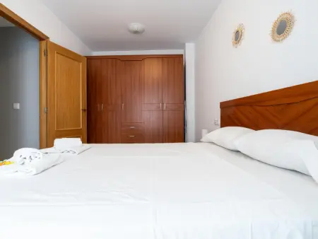 Appartement 2 chambres à 80m de la plage avec WiFi et climatisation - Photo 13