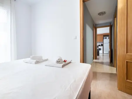 Appartement 2 chambres à 80m de la plage avec WiFi et climatisation - Photo 15