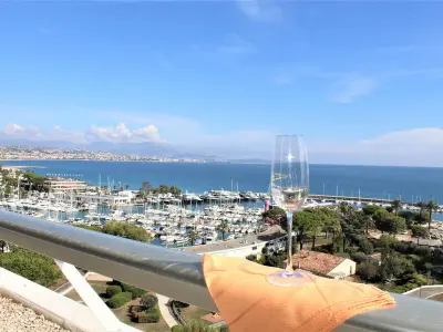 Appartement à Villeneuve Loubet, Appartement 2 Pièces, 4 couchages avec terrasse et vue panoramique - L959483