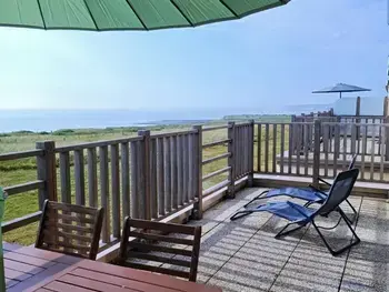 Appartement in Wimereux,Appartement avec Terrasse et Parking Privatif, Proche Commerces FR-1-675-28 N°960177