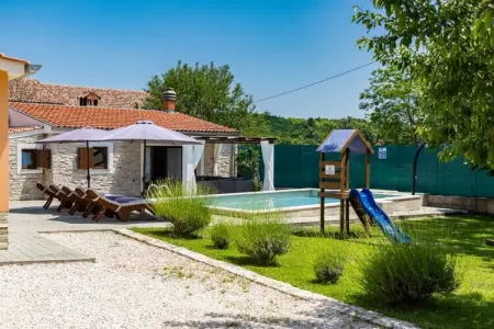 Villa Zvane, Maison 10 personnes à Žminj - Photo 1