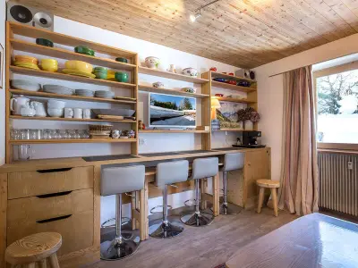 Appartement à Méribel, Studio cosy avec piscine, au pied des pistes - Méribel - L960513