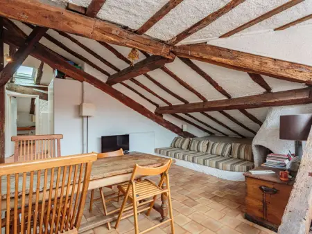 Charmant T3 sous les toits, centre historique de St-Jean-de-Luz, proche plage et commerces - Photo 9