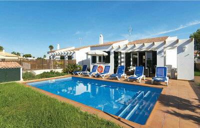Es Romani, Maison 6 personnes à Cala en Bosch EME039