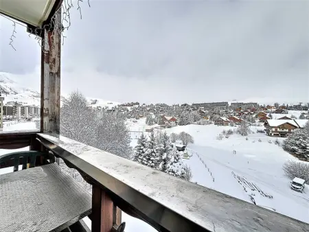 Appartement cosy avec balcon, parking et piscine, à 500m des pistes - Photo 11