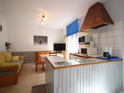 Appartement à Mont Dore, Studio Confort 25m² au Centre du Mont-Dore, Proche Thermes et Commodités, WIFI, 2 Couchages - L960907