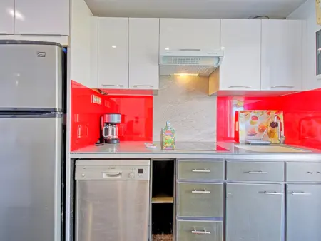 Studio spacieux avec piscine, parking, climatisation et Wi-Fi - Photo 9