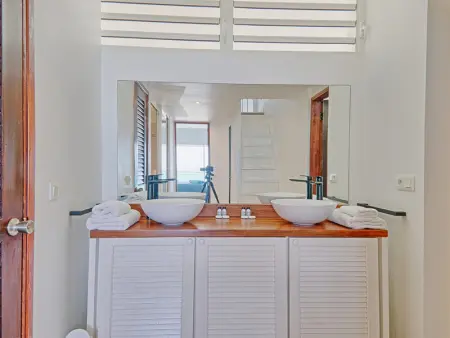 Superbe duplex avec piscine et parking à Saint-Martin - Photo 9