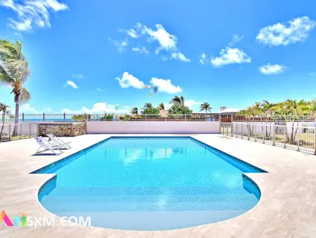 Appartement 2 chambres face plage avec piscine, wifi et parking - Baie Orientale - Photo 17