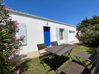 Maison à Saint Georges d'Oléron, Maison avec Jardin à Proximité de la Plage - 4 Couchages - Calme et Confort - N°961642