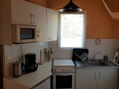 Gîte tranquille avec poêle à bois et activités nature - Photo 9