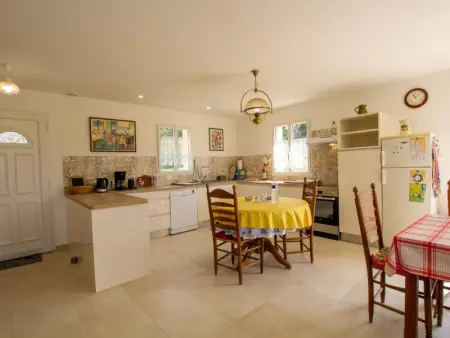 Maison familiale avec terrasse, clim et jeux enfants en Périgord - Photo 3