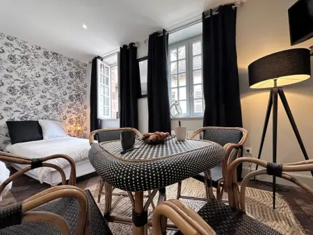 Studio de charme 30m², centre historique de Moulins, 2 lits jumelables, tout équipé, proche commodités - Photo 6