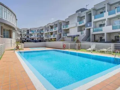 Wohnung in Corralejo, Appartement confortable avec terrasse, piscine et cuisine équipée à Corralejo - L963590