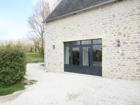 Maison paisible en pleine campagne, proche plages du Débarquement - Photo 1
