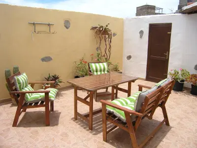 Appartement à Agüimes, Charmant appartement 2 chambres avec patio, WIFI et cuisine équipée à Agüimes - L964069