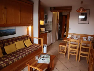 Appartement à Les Saisies, Studio cabine cosy avec balcon, proche télésièges et commerces, 5 couchages - Les Saisies - L964119