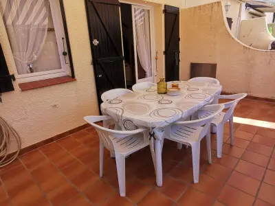 Maison à Argelès sur Mer, Pavillon Familial 2 Ch avec Terrasse Ensoleillée, à 10min de la Plage - L964296