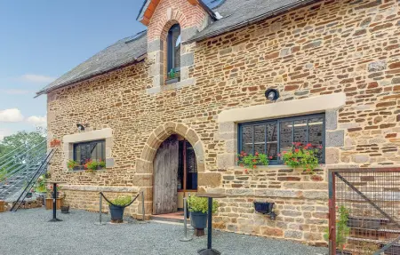 Location Maison 12 personnes à Neuilly le Vendin - Photo 9