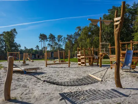 Air Lodge 4, Maison 4 personnes à Genk - Photo 10