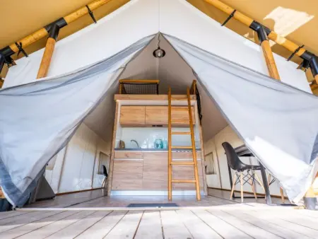 Papendaal lodge 6 Glampingtent, Maison 6 personnes à Genk - Photo 1