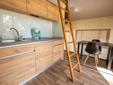 Papendaal lodge 6 Glampingtent, Maison 6 personnes à Genk - Photo 2